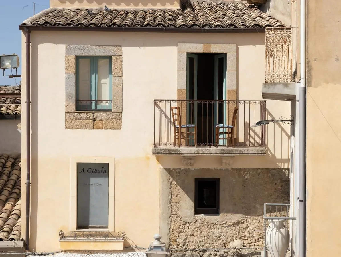 Apartment Casa Samoro' Caltagirone Italy